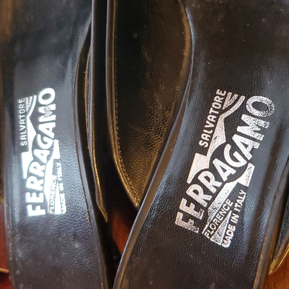 Vintage Ferragamo mules - Picture 6 of 8